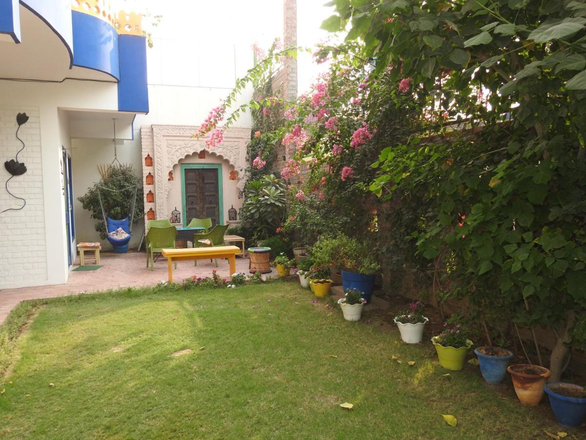 Coral Country Homestay Agra  Dış mekan fotoğraf